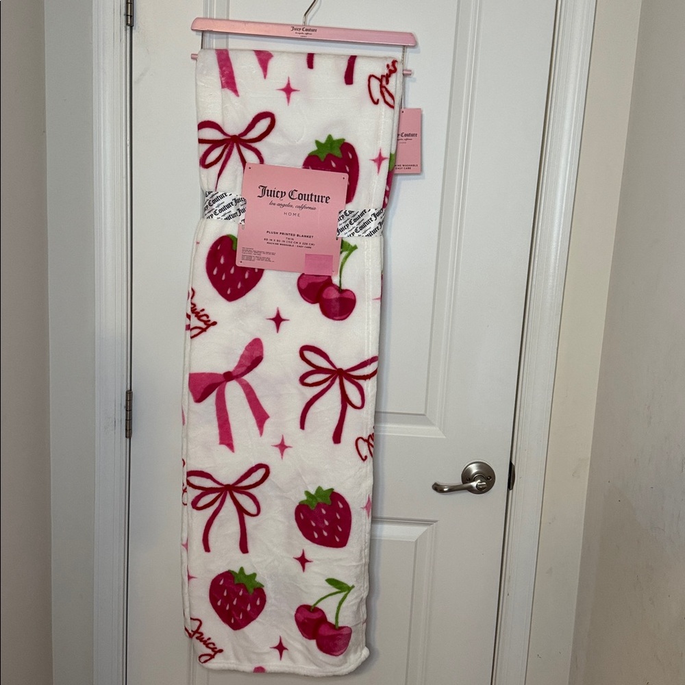 Juicy Couture Strawberry and Bows Throw Blanket